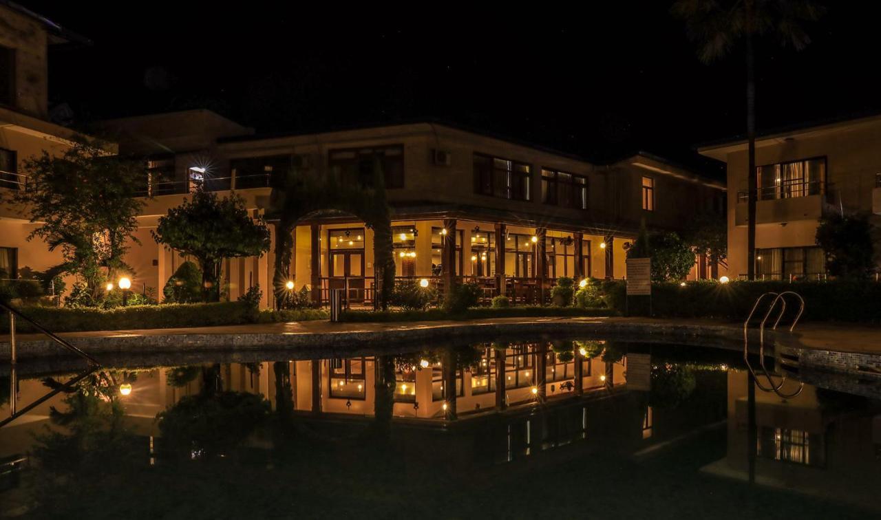 Bharatpur Garden Resort Dış mekan fotoğraf